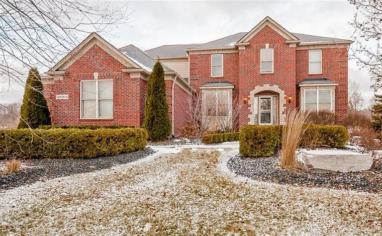 1st image of 49204 Castleside Dr