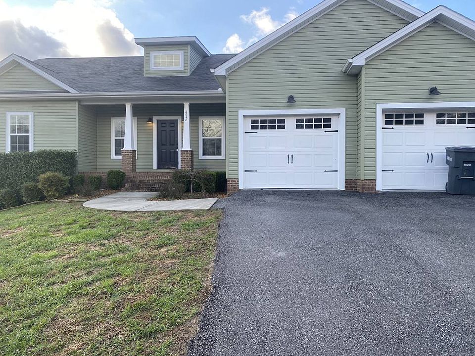 1st image of 2648 Park West Dr