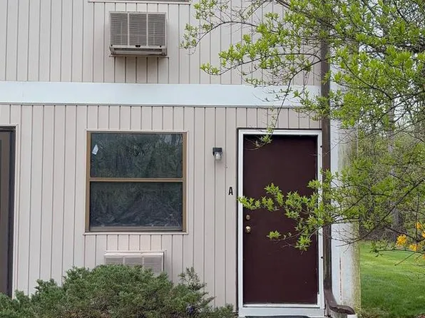 1338 W Wyomissing Ct APT A, Reading, PA 19609