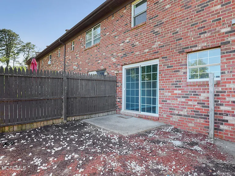 108 Greenwood Loop Rd #108 — Photo 17