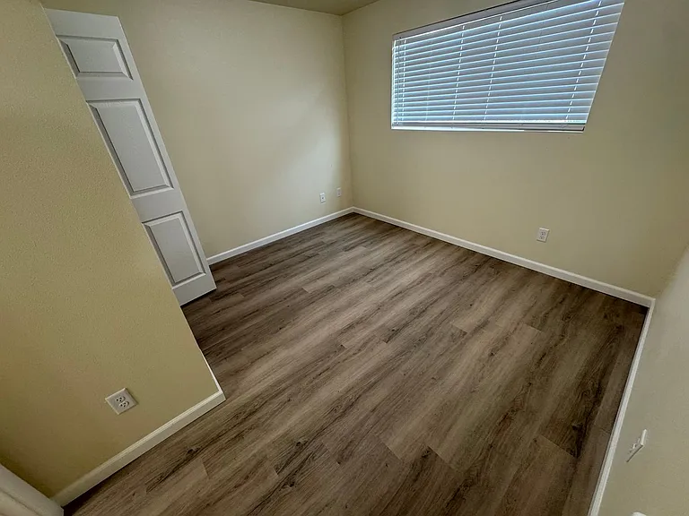 2215 Elm St SW — Photo 29