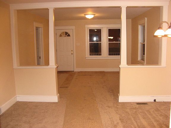 Living/dining room