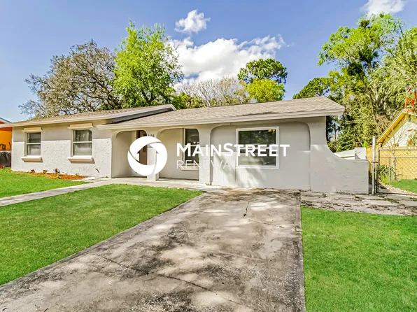 2106 Hartwell Ave, Sanford, FL 32771