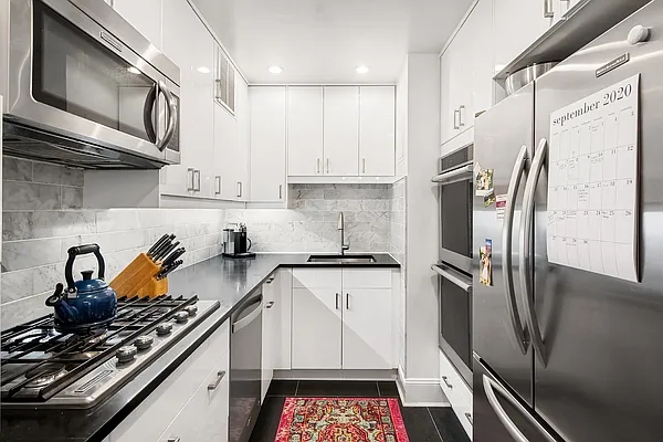 Sold by Compass | media 13