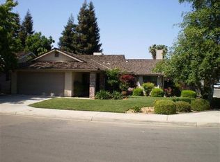 1916 E Brandon Ln, Fresno, CA 93720