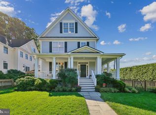 6012 Walhonding Rd, Bethesda, MD 20816