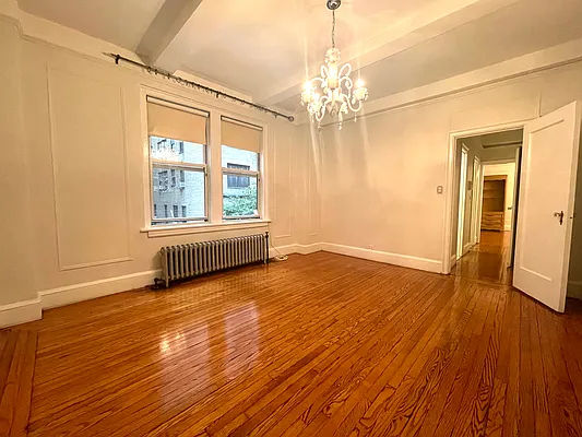 Rented by Compass | media 37