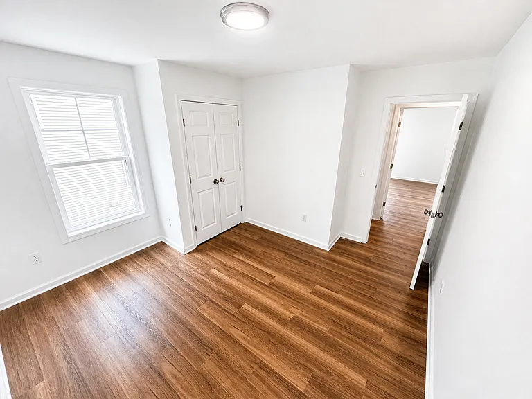 22 Infield St — Photo 7