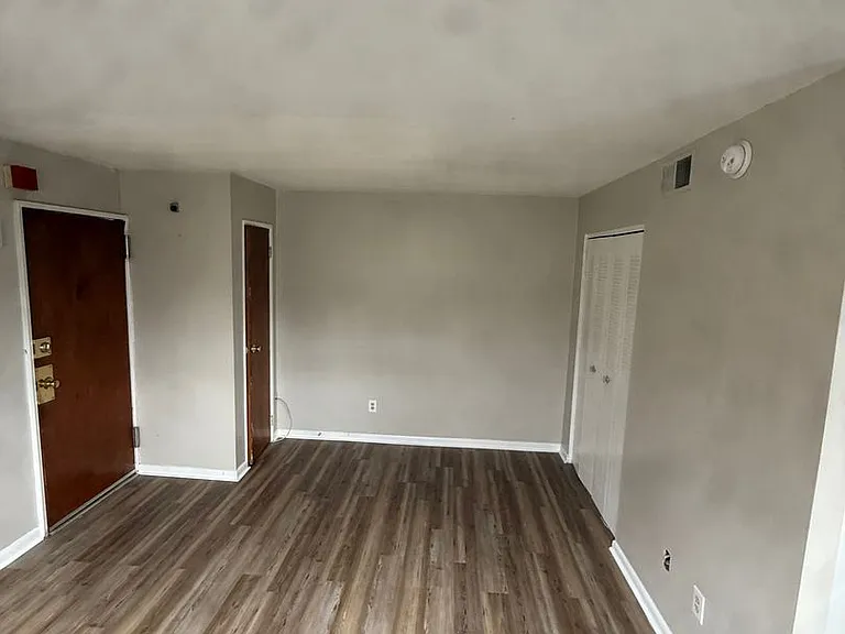 7312 Rockwell Ave — Photo 21