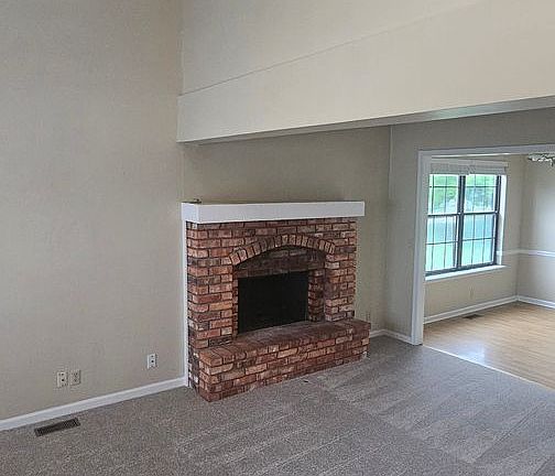 2nd image of 10830-10832 Haskins St