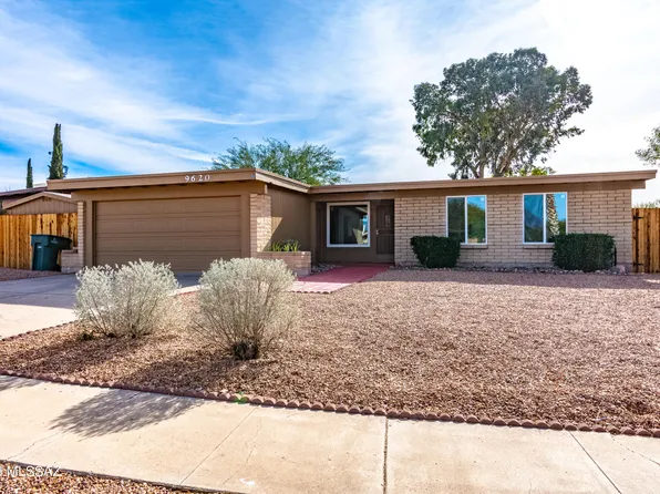 9620 E Creek St, Tucson, AZ 85730