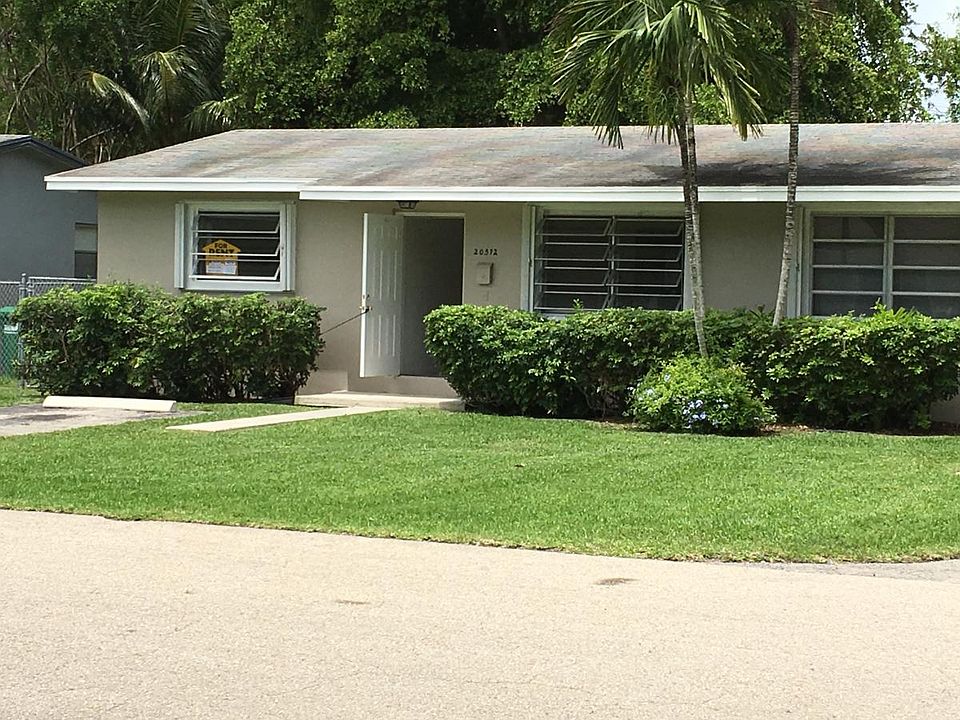 20572 SW 114 Ave 33189