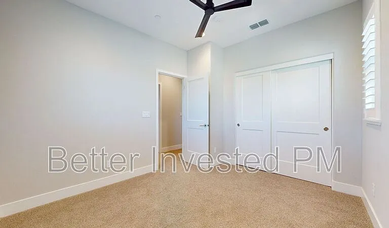 1437 Oak Cir — Photo 24