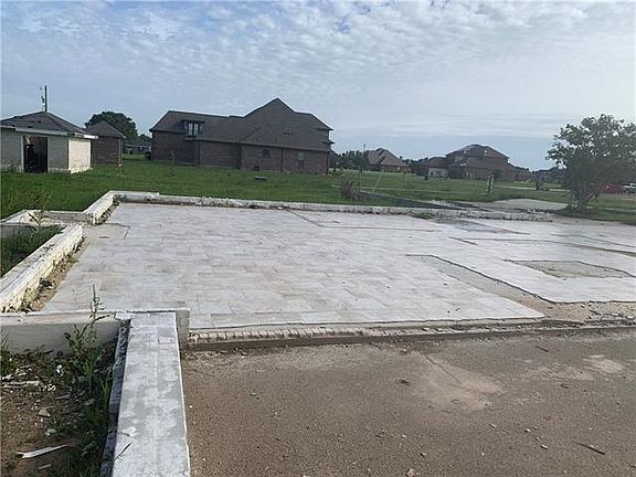 5th image of 5832 Jubilee Ln