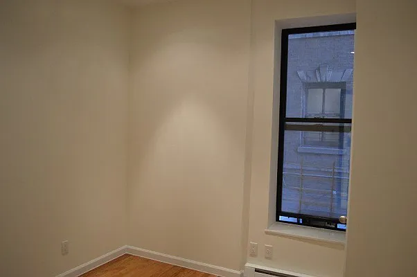 Rented by Your Vanity Realty | media 8