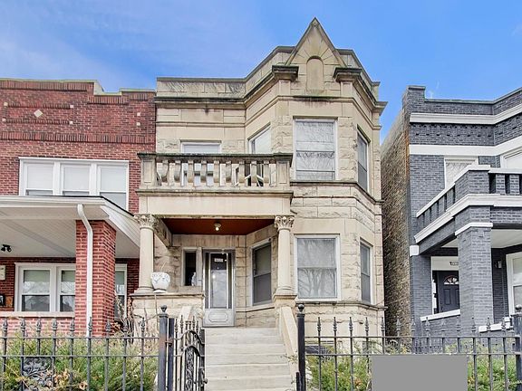 2nd image of 4820 W Washington Blvd
