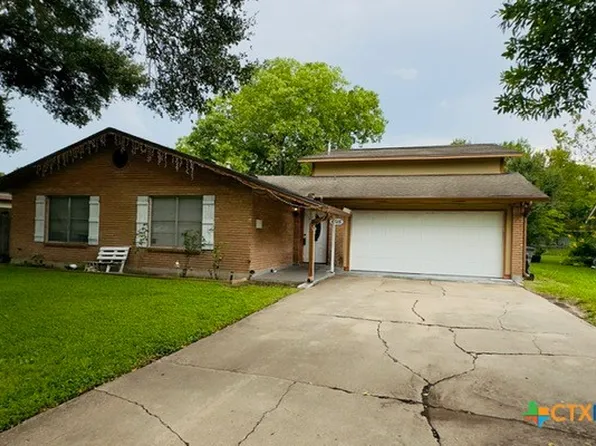 4615 Camellia St, Victoria, TX 77904