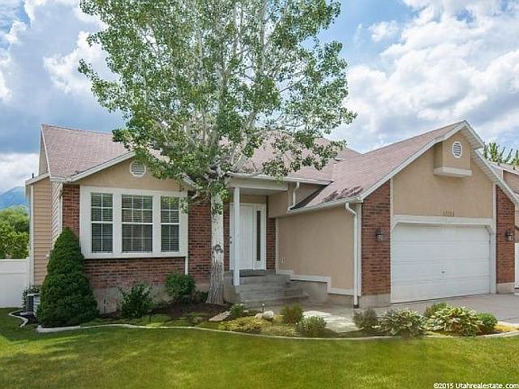 2nd image of 10793 S Berrywood Ct