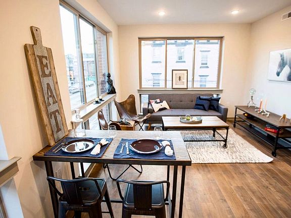 3rd image of 519 E Girard Ave #215