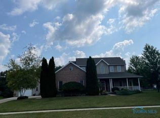 431 Winter Pine Dr, Findlay, OH 45840