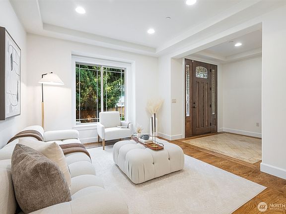 2nd image of 13440 NE 83rd Street