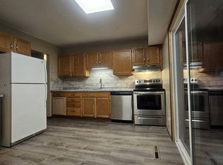1142 Hubbell St, Marshall, WI 53559