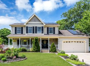 382 Wheaton Avenue, Bayville, NJ 08721