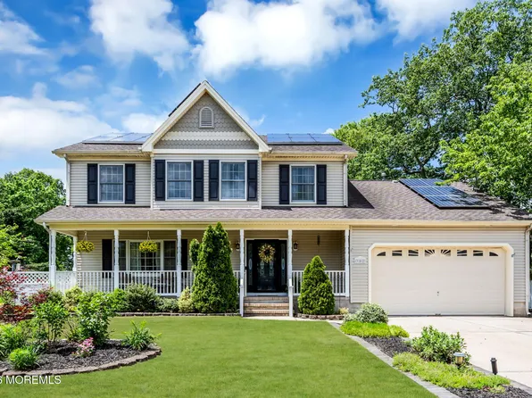 382 Wheaton Avenue, Bayville, NJ 08721