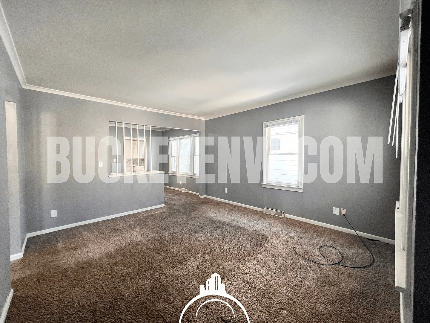 2 Bedroom House — Photo 2
