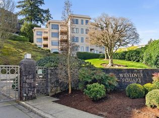 756 NW Westover Sq, Portland, OR 97210