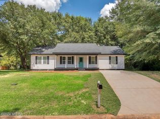 311 Peach Cir, Fort Valley, GA 31030
