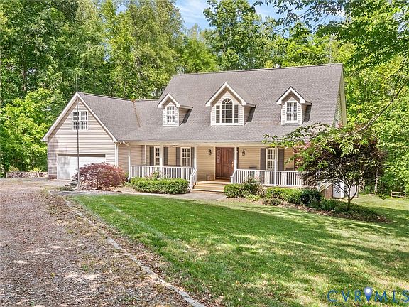 4th image of 2526 Old Tavern Rd