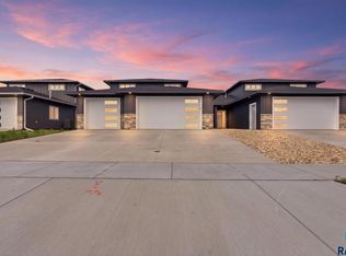 220 E Ivy Rd, Tea, SD 57064