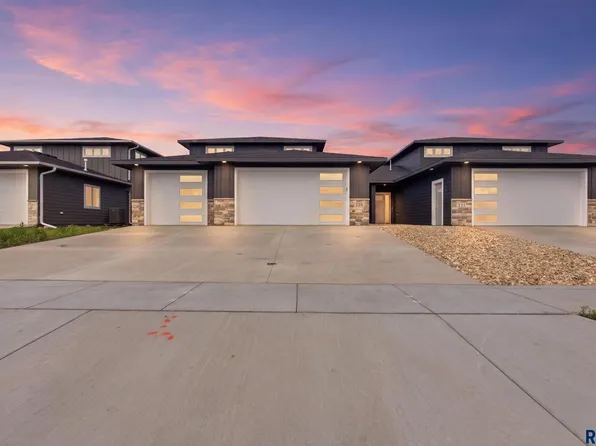 220 E Ivy Rd, Tea, SD 57064