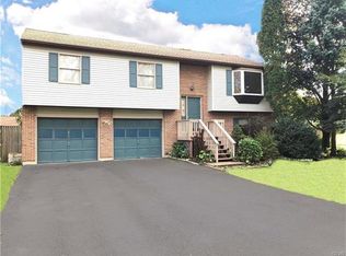 3810 Dewalt St, Bethlehem, PA 18020