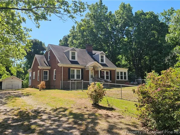 1801 Carthage St, Sanford, NC 27330