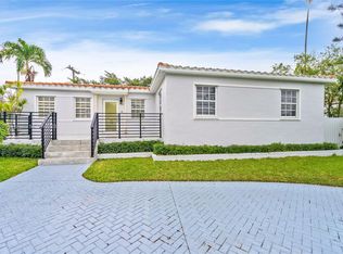 8351 SW 27th St, Miami, FL 33155