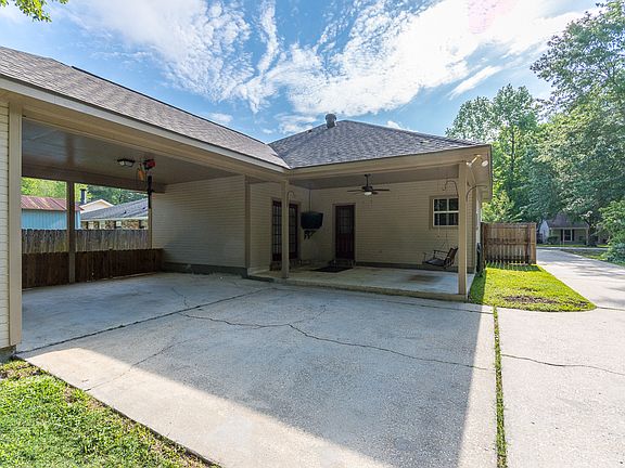2nd image of 10763 Holly Hock Dr