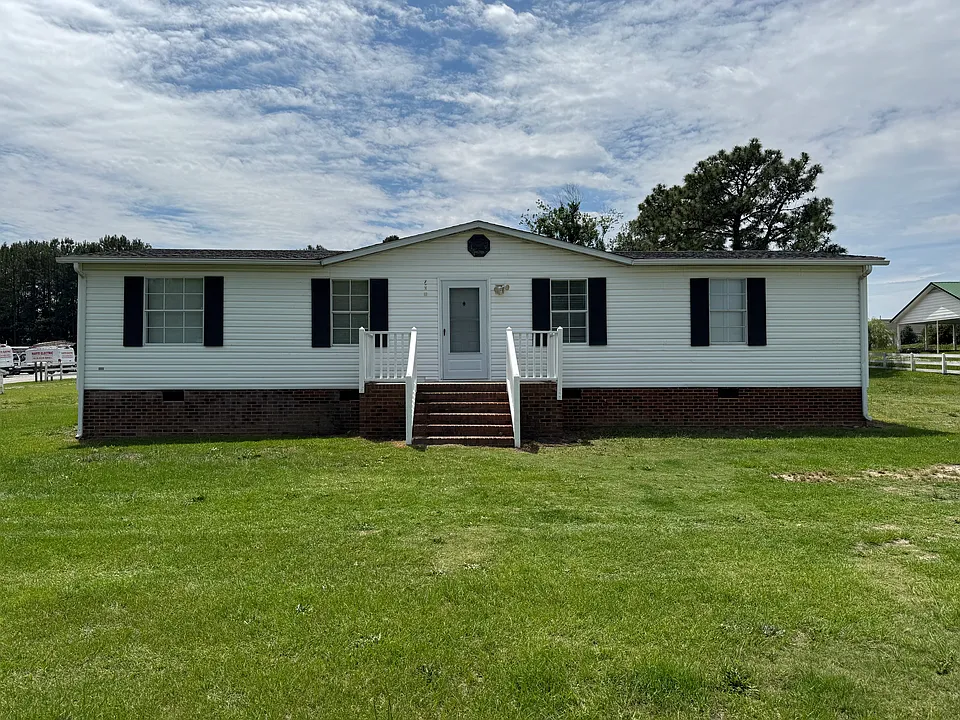 7832 S State Highway 55
