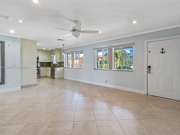 4th image of 316 Southwind Ct APT 205