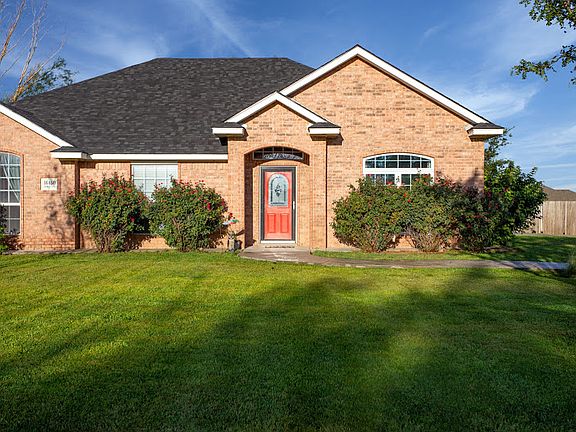 3rd image of 16450 Dowd Ln