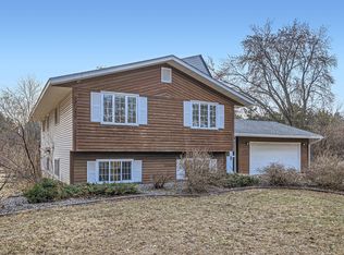 15749 Green Meadow Cir, Carver, MN 55315