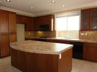 990 Mount Whitney Ct, Chula Vista, CA 91913