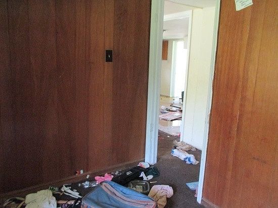 3rd image of 243 Daye St