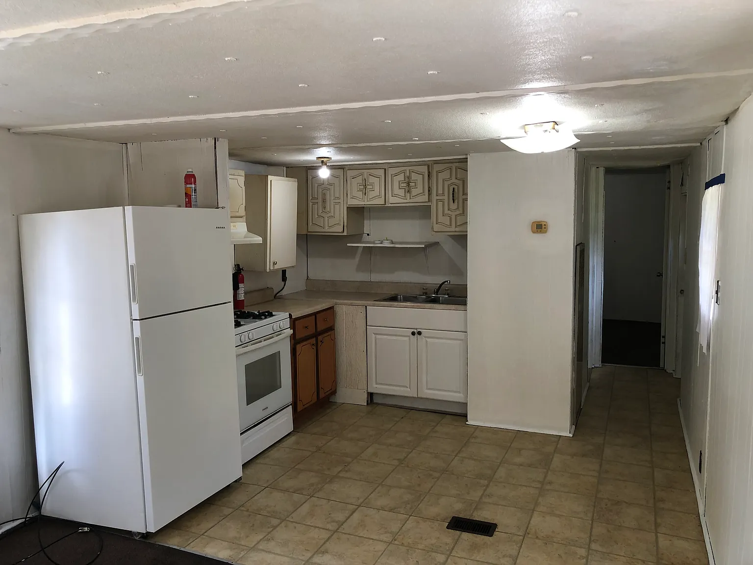 2 bed, 500 sqft, $495 — Photo 4