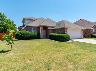 4308 Eric St, Grand Prairie, TX 75052