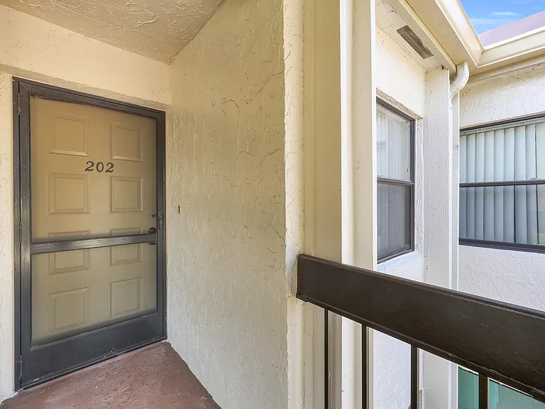 12962 Briarlake Dr #202 — Photo 4