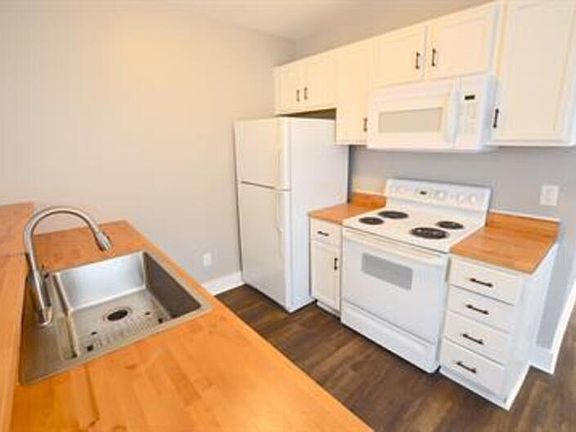 4th image of 1210 Wade St #1210