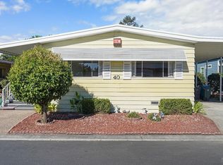 40 Estrella Dr, Santa Rosa, CA 95403