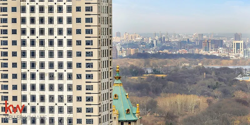 Rented by Keller Williams NYC | media 17